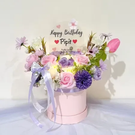 Bloom Box Akrilik Ucapan Ulang Tahun Sumba Barat Daya